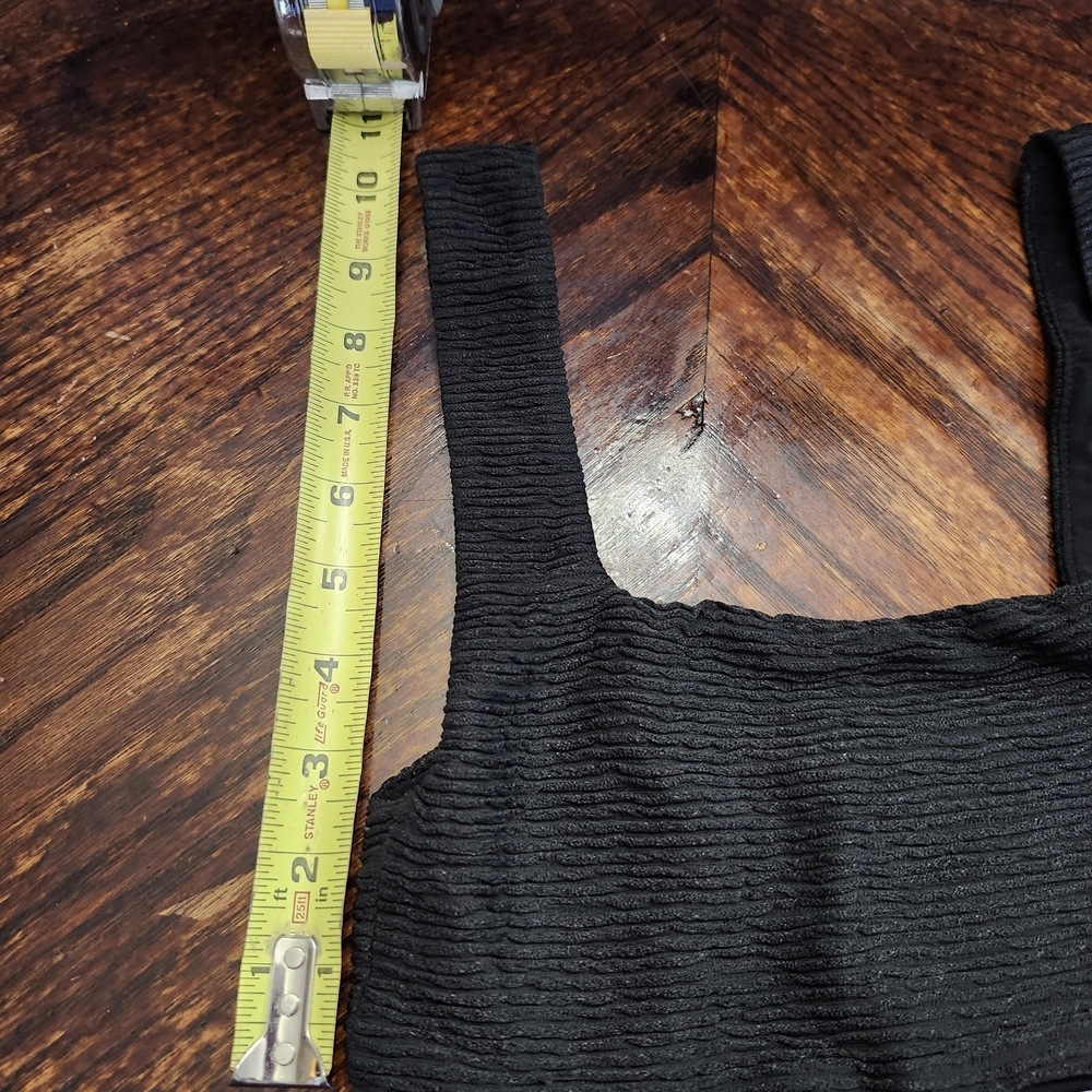 NWT Revolve Rumer The Label Black Ribbed Rosa Crop Or Swim Top Sz XS - Picture 6 of 7